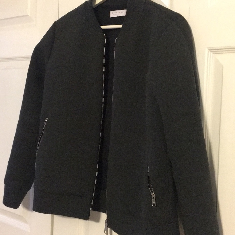 ♠️ Everlane women’s grey bomber jacket M